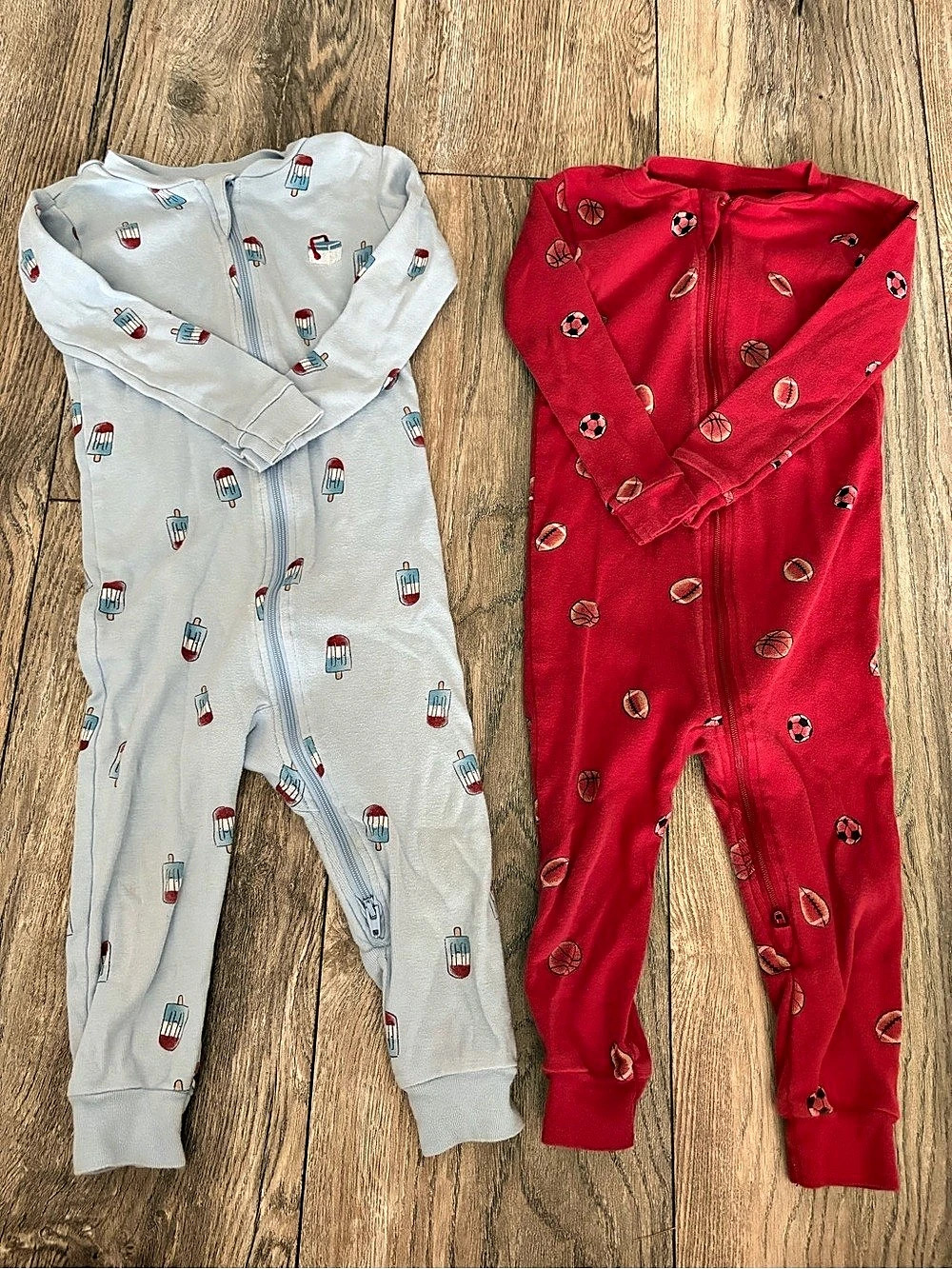 Reebok Two-Piece Baby Footie Set Red & Blue Size 18M